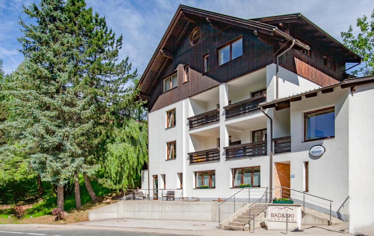 Bad & Ski Pension Bad Kleinkirchheim Exterior foto